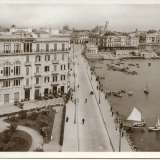 Una panoramica in bianco e nero del Kursaal Santalucia 
